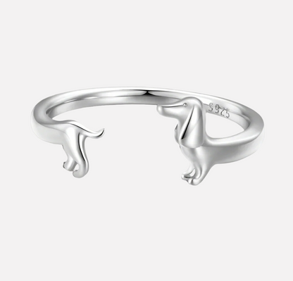 PEPI – Anpassbarer Dackel-Ring im stilvollen Wickel-Design